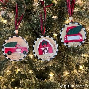 Layered Farmhouse Christmas Ornaments